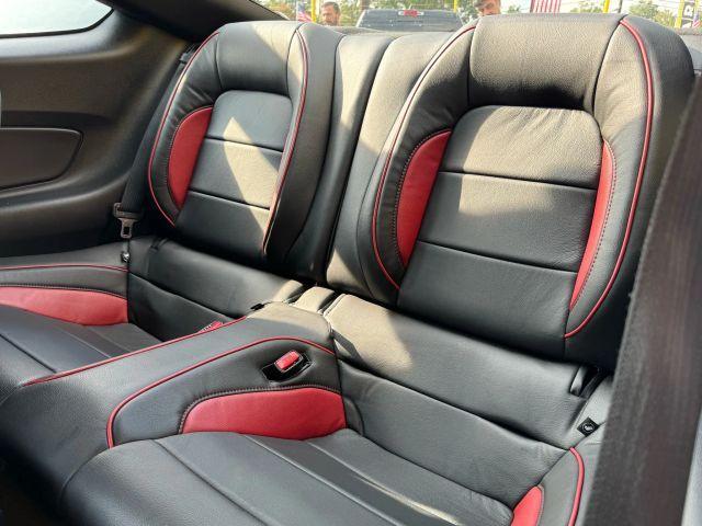Photo of 2017 Red Ford Mustang