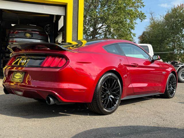 Photo of 2017 Red Ford Mustang
