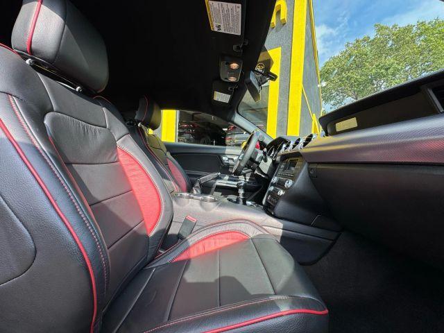 Photo of 2017 Red Ford Mustang