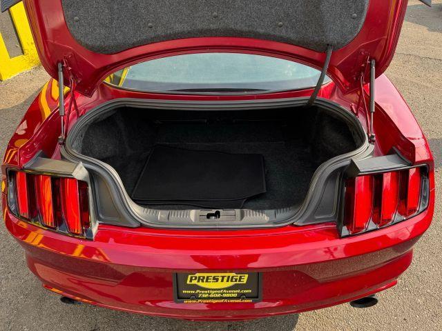 Photo of 2017 Red Ford Mustang