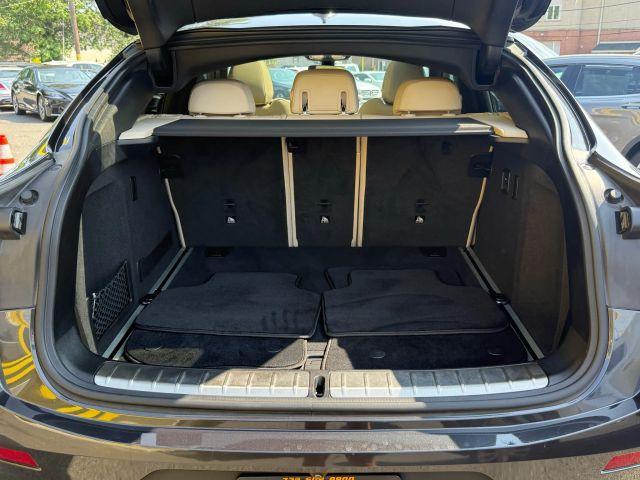 Photo of 2022 Gray BMW X4