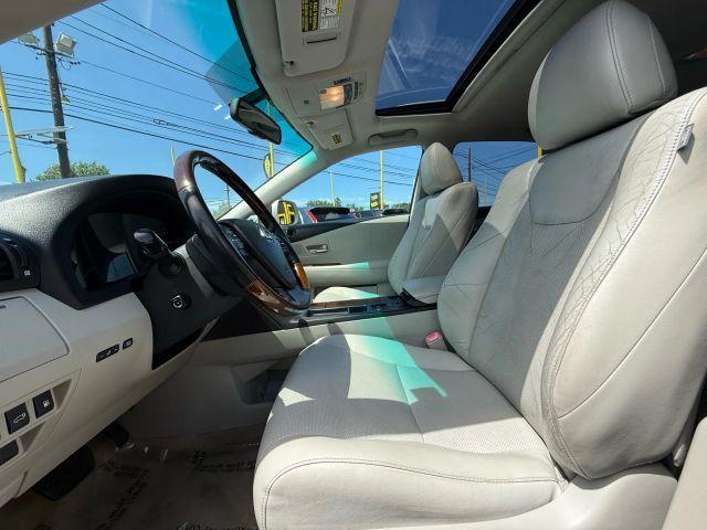 Photo of 2011 Silver Lexus RX 350