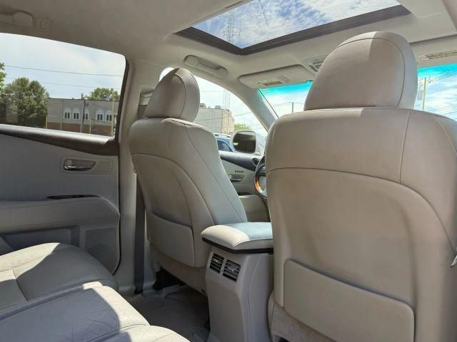 Photo of 2011 Silver Lexus RX 350