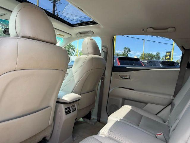 Photo of 2011 Silver Lexus RX 350