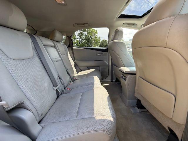 Photo of 2011 Silver Lexus RX 350