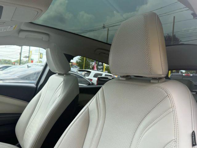 Photo of 2021 White Ford Mustang Mach-E