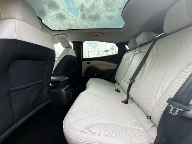 Photo of 2021 White Ford Mustang Mach-E