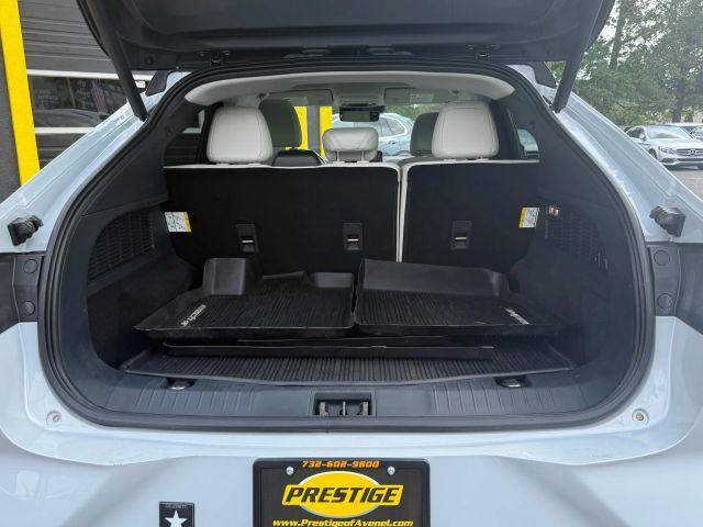 Photo of 2021 White Ford Mustang Mach-E