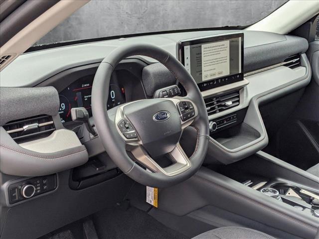 Photo of 2025 Carbonized Gray Metallic Ford Explorer