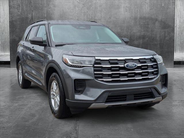 Photo of 2025 Carbonized Gray Metallic Ford Explorer