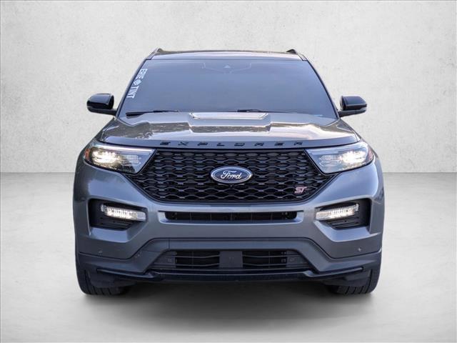Photo of 2023 Carbonized Gray Metallic Ford Explorer