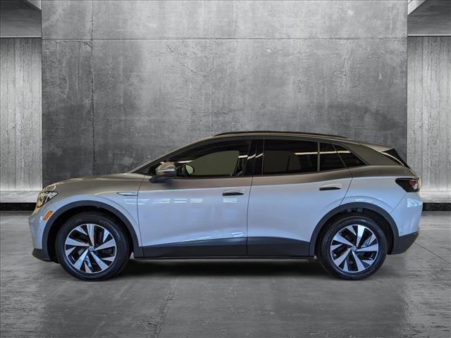 Photo of 2023 Silver Mist Metallic Volkswagen ID.4