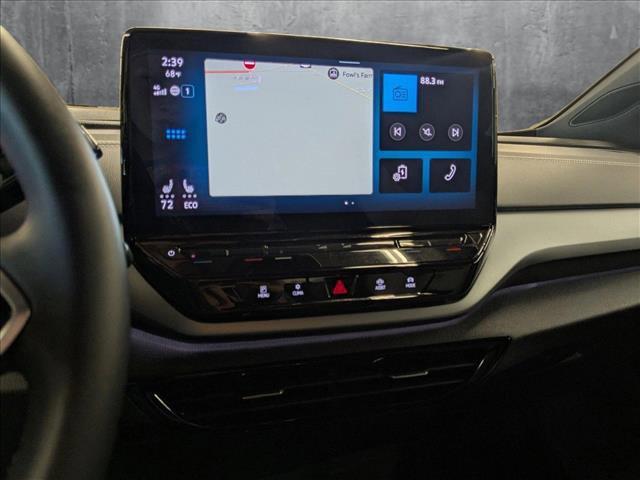 Photo of 2023 Silver Mist Metallic Volkswagen ID.4