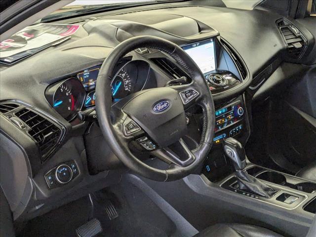 Photo of 2019 Agate Black Metallic Ford Escape