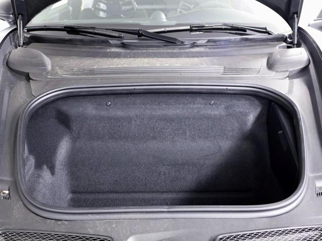 Photo of 2024 Black Porsche 911