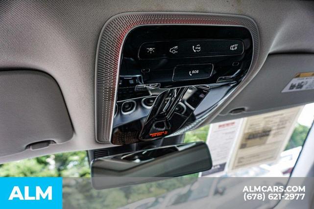 Photo of 2025 Polar White Mercedes-Benz C-Class