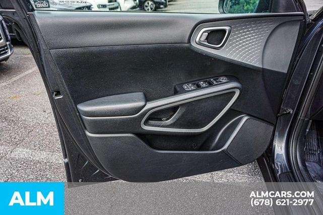 Photo of 2023 Gravity Gray Kia Soul