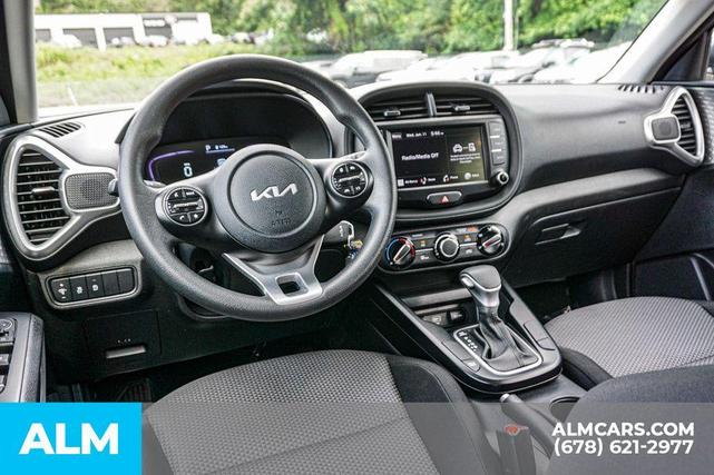 Photo of 2023 Gravity Gray Kia Soul