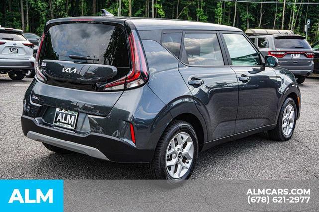 Photo of 2023 Gravity Gray Kia Soul