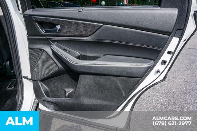 Photo of 2022 Platinum White Pearl Acura MDX