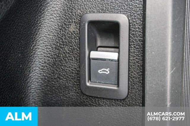 Photo of 2023 Mythos Black Metallic Audi Q5