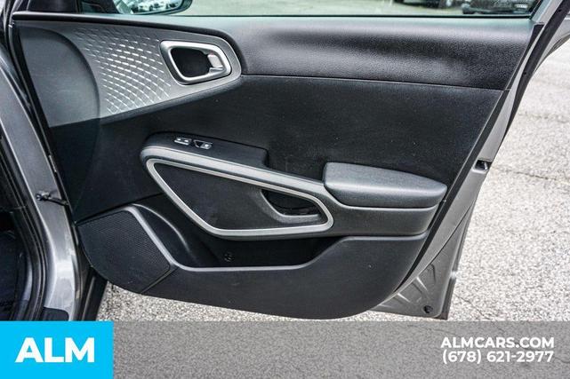 Photo of 2023 Steel Gray Kia Soul