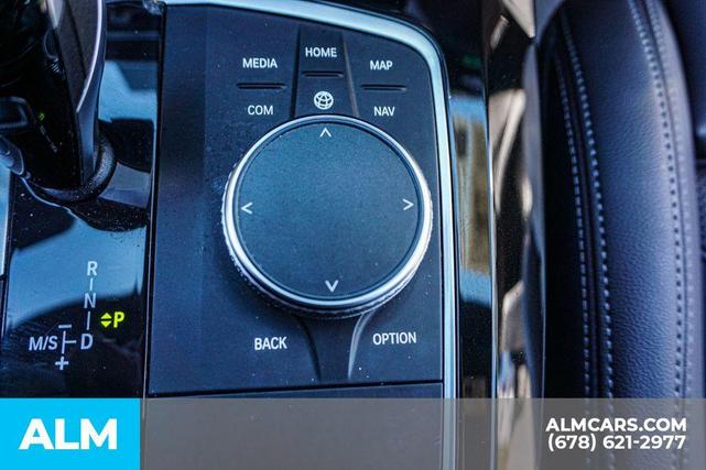 Photo of 2022 Black Sapphire Metallic BMW X4