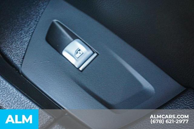 Photo of 2022 Black Sapphire Metallic BMW X4