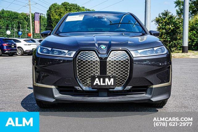 Photo of 2023 Dark Graphite Metallic BMW iX