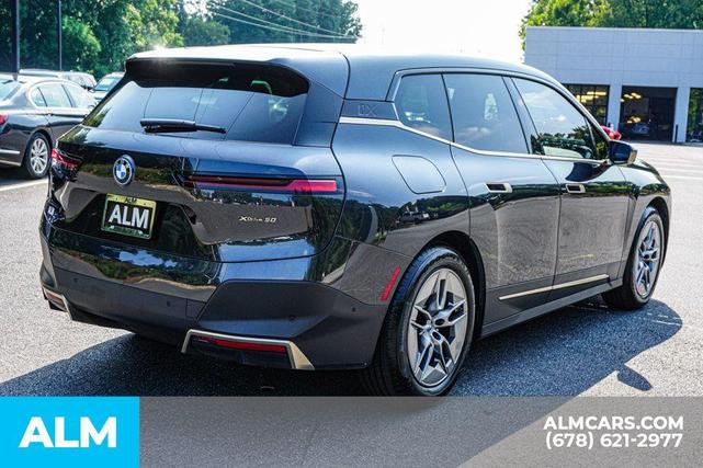 Photo of 2023 Dark Graphite Metallic BMW iX