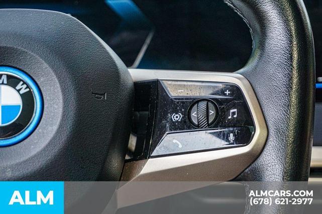 Photo of 2023 Dark Graphite Metallic BMW iX
