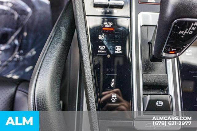 Photo of 2023 Black Metallic Porsche Cayenne