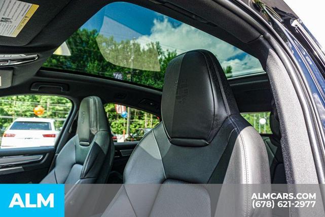 Photo of 2023 Black Metallic Porsche Cayenne