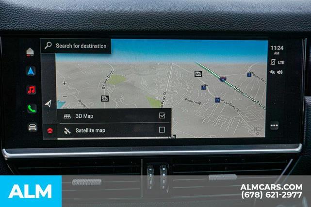 Photo of 2023 Black Metallic Porsche Cayenne