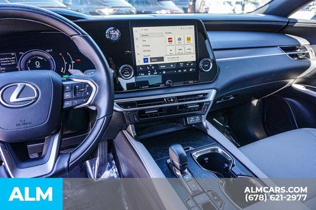 Photo of 2024 Eminent White Pearl Lexus RX 350h
