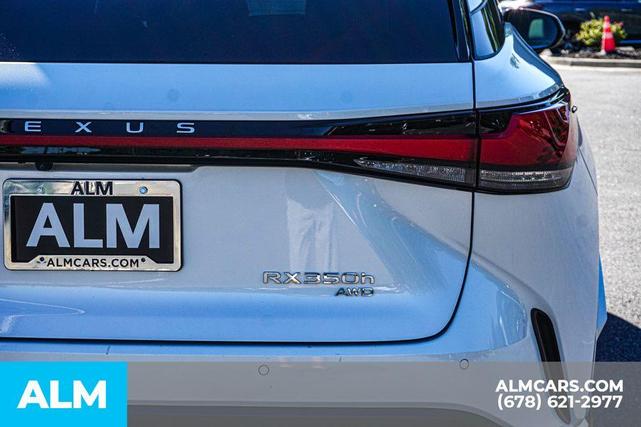Photo of 2024 Eminent White Pearl Lexus RX 350h