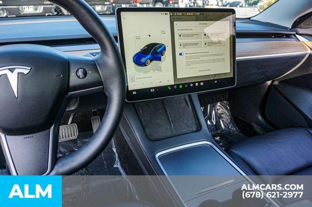 Photo of 2022 Deep Blue Metallic Tesla Model 3