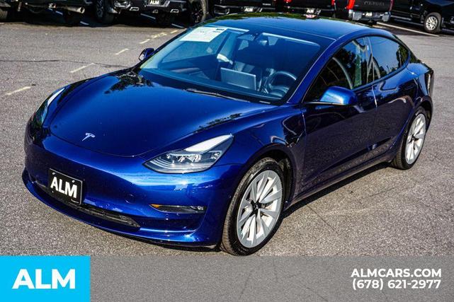 Photo of 2022 Deep Blue Metallic Tesla Model 3