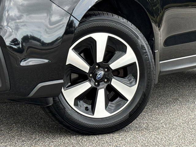 Photo of 2018 Crystal Black Silica Subaru Forester