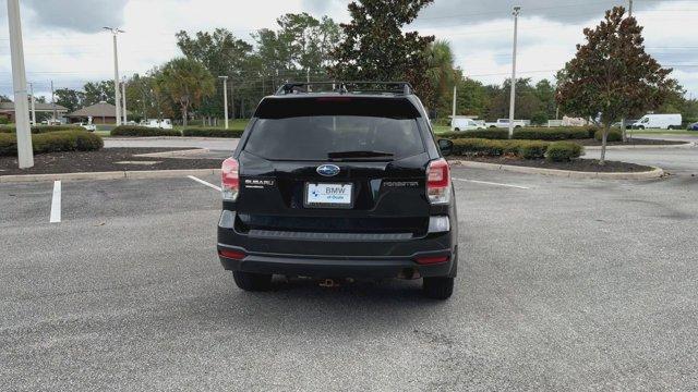 Photo of 2018 Crystal Black Silica Subaru Forester