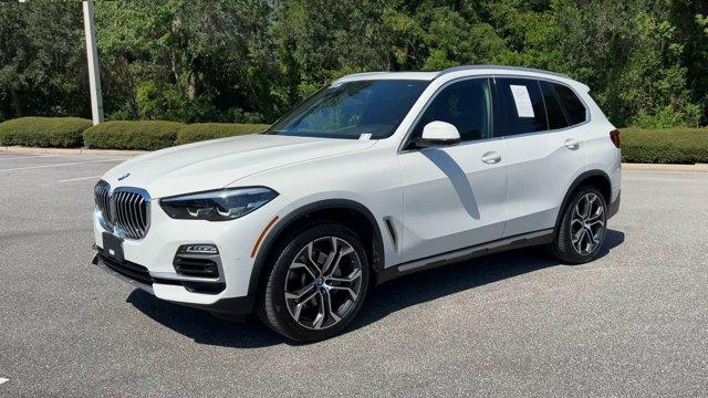 Photo of 2019 Alpine White BMW X5