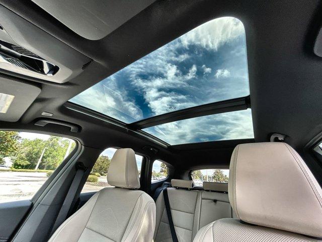 Photo of 2025 Alpine White BMW X1