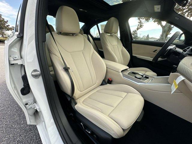 Photo of 2025 Alpine White BMW 330