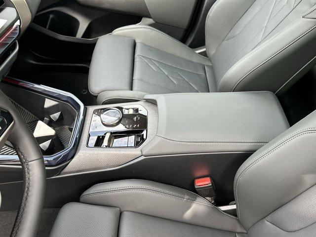 Photo of 2025 Black Sapphire Metallic BMW X3