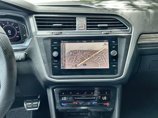 Photo of 2022 Deep Black Pearl Volkswagen Tiguan