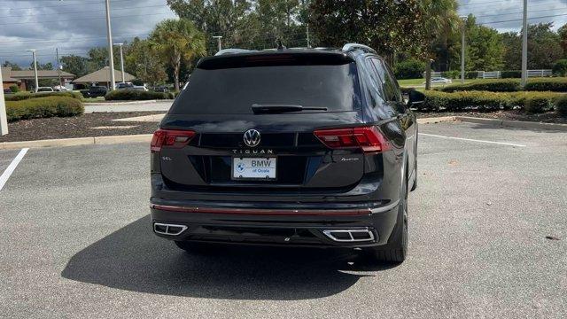 Photo of 2022 Deep Black Pearl Volkswagen Tiguan