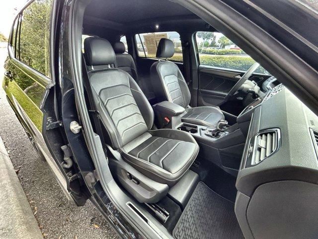 Photo of 2022 Deep Black Pearl Volkswagen Tiguan