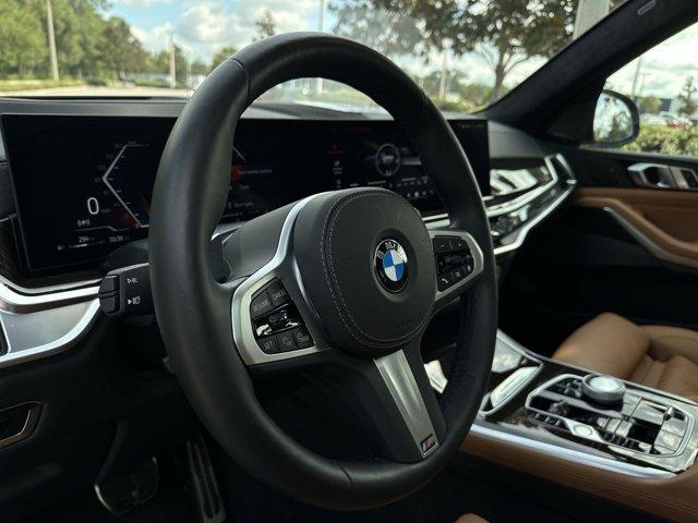 Photo of 2025 Skyscraper Grey Metallic BMW X7