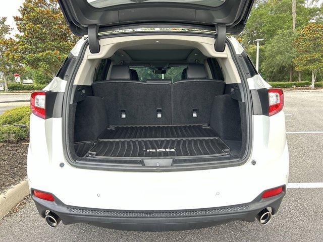 Photo of 2021 White Acura RDX