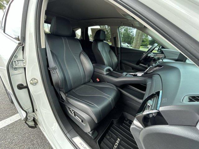 Photo of 2021 White Acura RDX